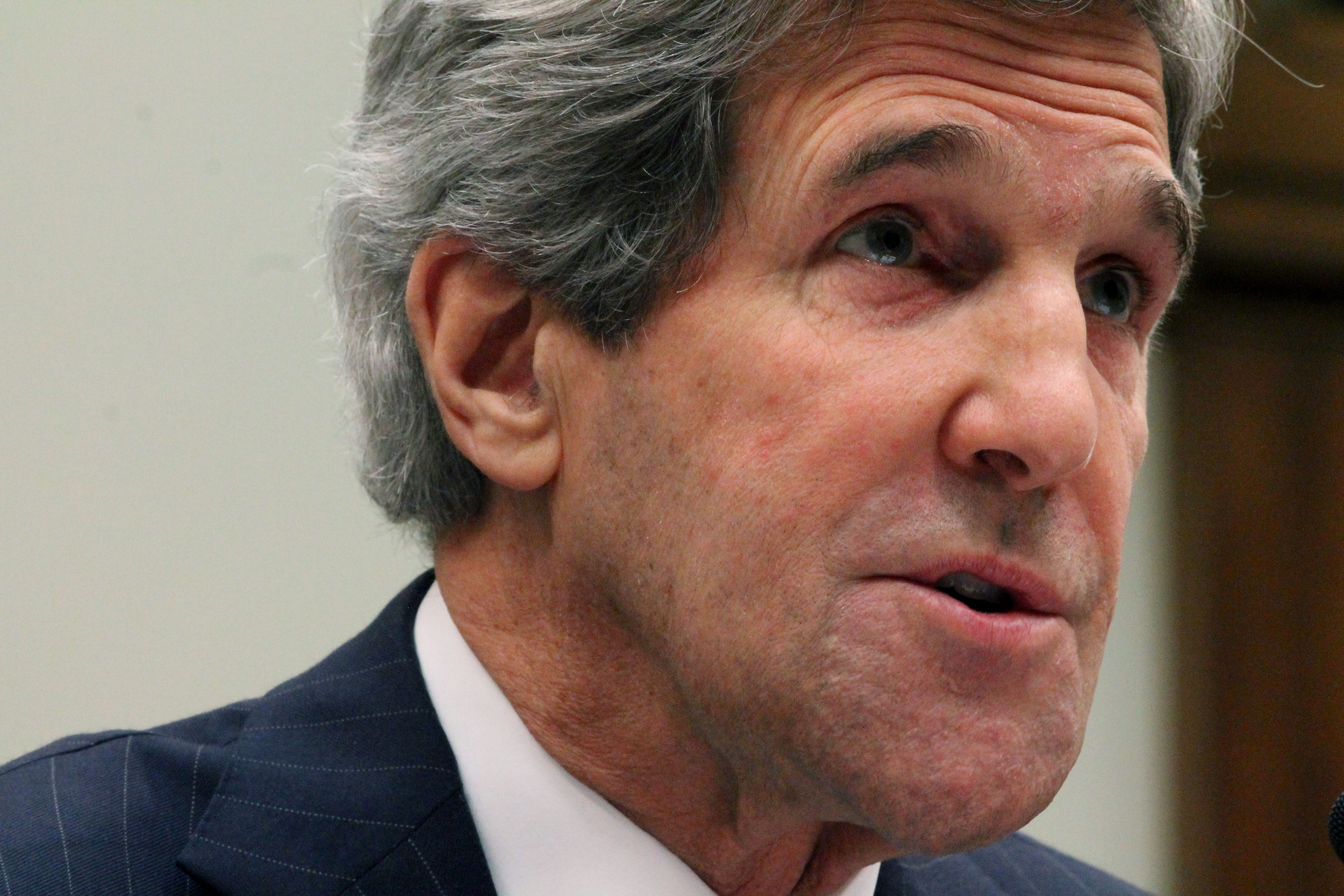 Kerry makes national-security pitch for trade deals