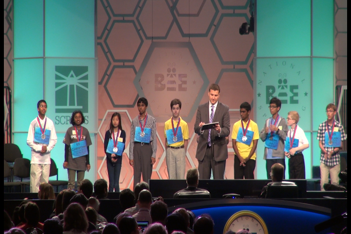 Fort Worth Teen advances to spelling bee semifinals