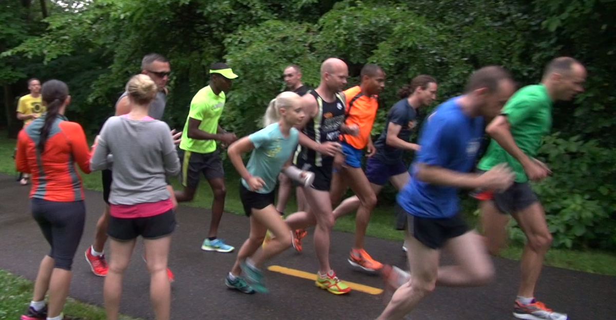 Fort Belvoir Army Ten-Miler teams off and running