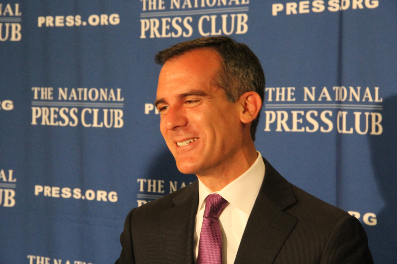 Los Angeles mayor calls for cities to integrate America