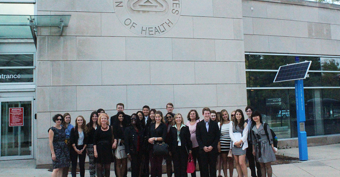 Medill students travel to D.C. to learn about health care policy and tour NIH