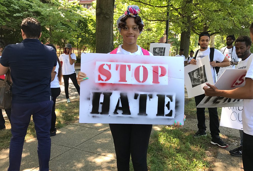Protesters Outside Qatar Embassy Demand More US Pressure Against State-Sponsored Terrorism