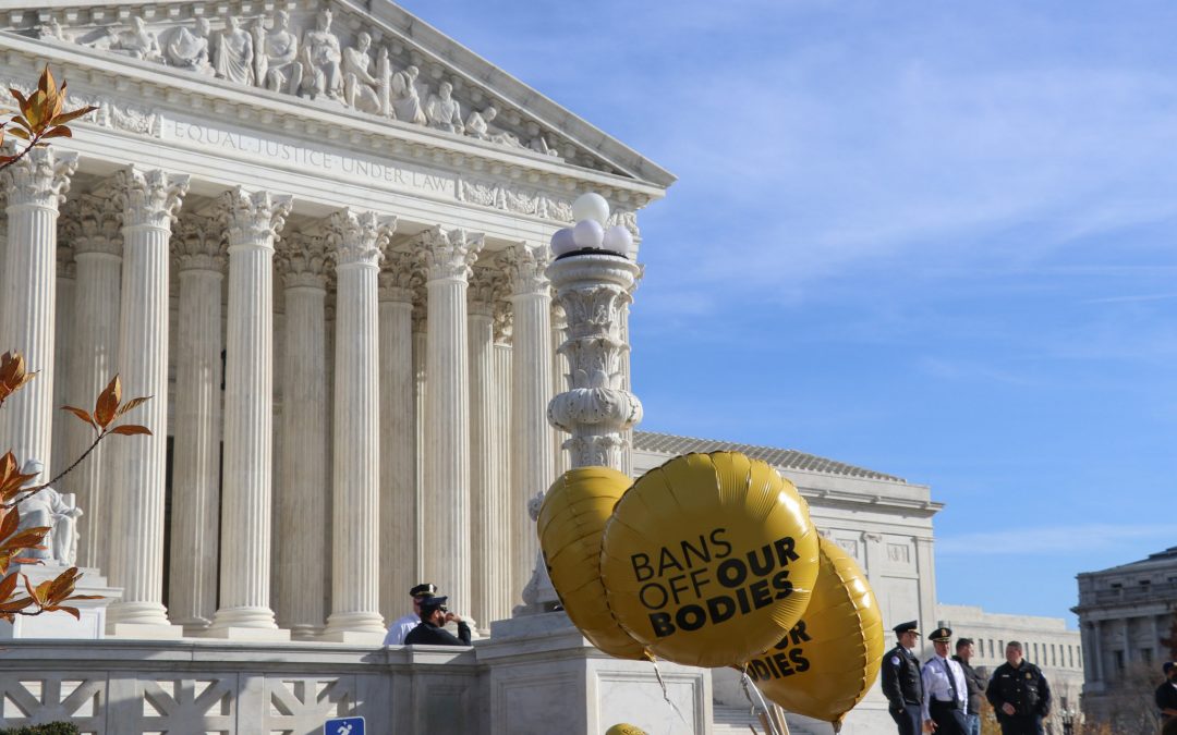 Senators React on Twitter to SCOTUS Abortion Case
