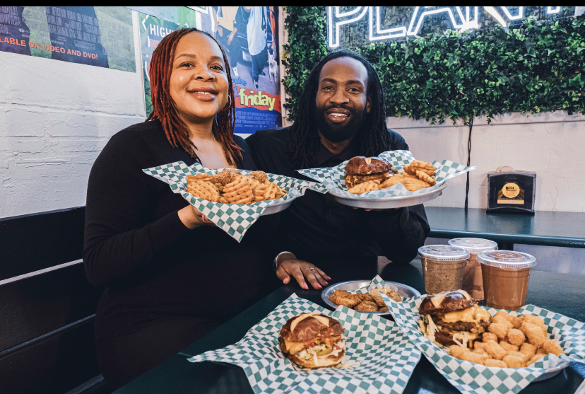 Black-owned vegan restaurant finds success in Milwaukee amid pandemic