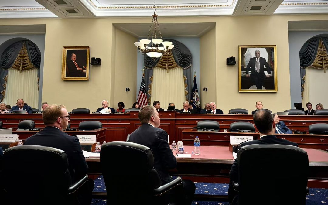 Raising Taxes or Cutting Spending: House Budget Committee Argues Over Debt Crisis Fix